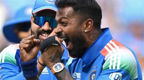 hardik pandya watch price